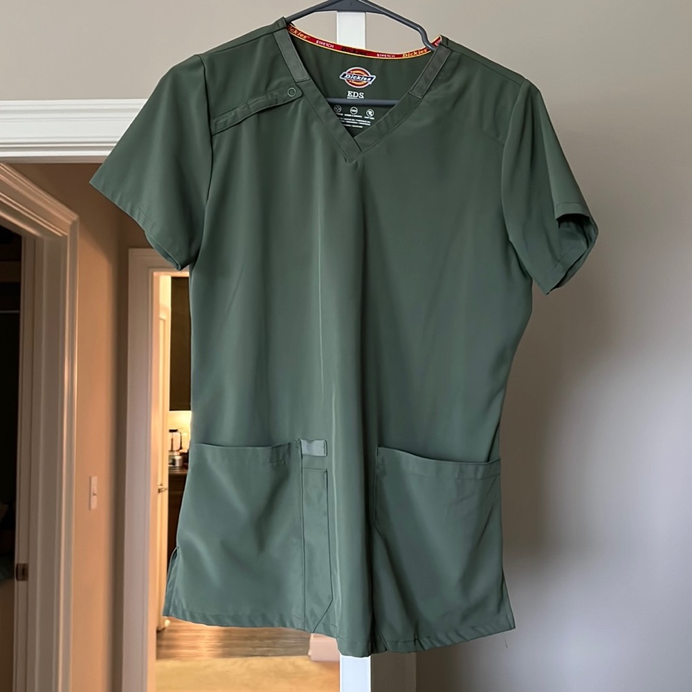 Olive green Dickies scrub top